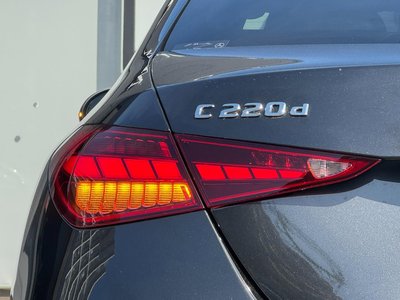 MERCEDES-BENZ C-CLASS - 9