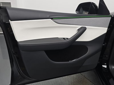 2025 Tesla MODEL Y 缩略图 14