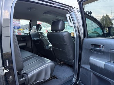 TOYOTA TUNDRA - 9