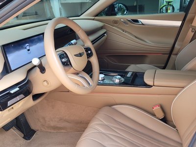 2024 Genesis G80 (RG3) thumbnail 12