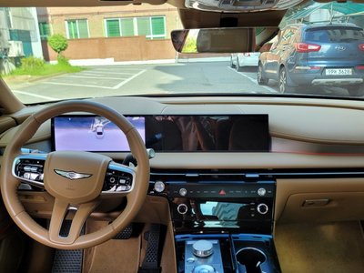 2024 Genesis G80 (RG3) thumbnail 14