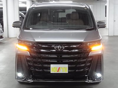 TOYOTA VELLFIRE - 9