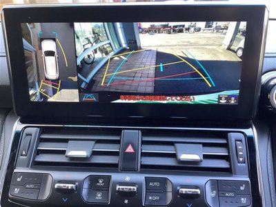 TOYOTA LAND CRUISER 300 - 6