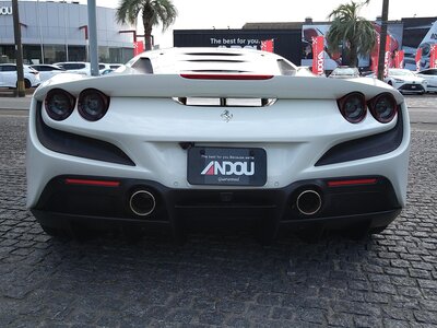 FERRARI F8 TRIBUTO - 9