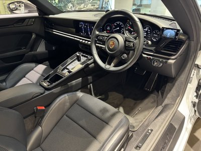 PORSCHE 911 - 9