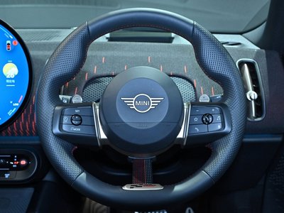 صورة مصغرة 44 لـ 2024 MINI COOPER COUNTRYMAN