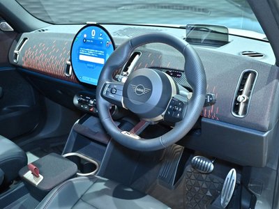 صورة مصغرة 41 لـ 2024 MINI COOPER COUNTRYMAN