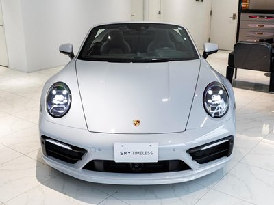 PORSCHE 911 - 8