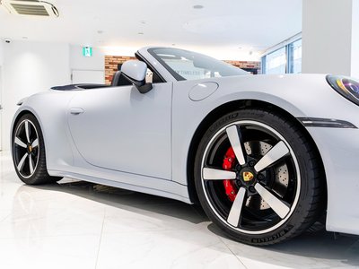 PORSCHE 911 - 5