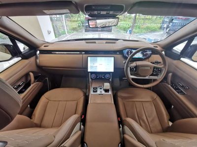 صورة 4 لـ 2023 LAND Rover RANGE ROVER
