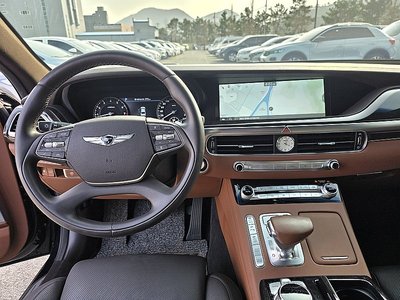 2020 Genesis G90 — фото 7
