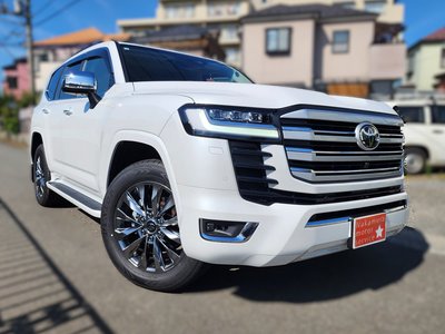 2026 Toyota LAND CRUISER 300 — фото 2