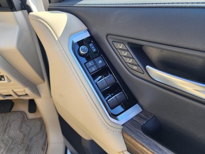 2026 Toyota LAND CRUISER 300 — миниатюра 13