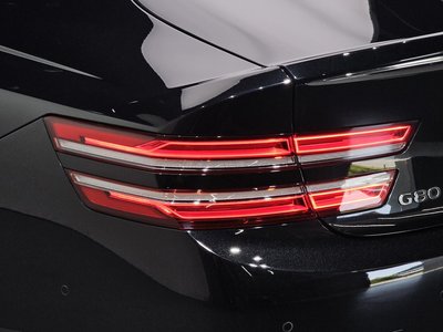2022 Genesis G80 (RG3) photo 10