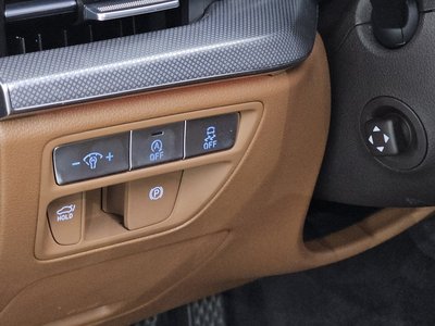 2022 Genesis G80 (RG3) thumbnail 29