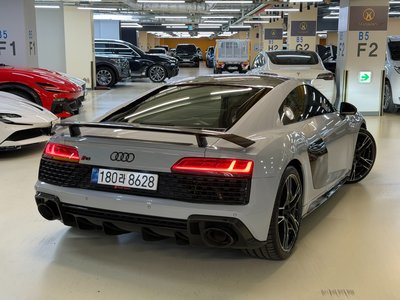 AUDI R8 - 3