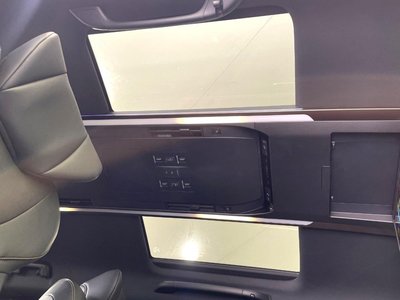 TOYOTA ALPHARD - 4