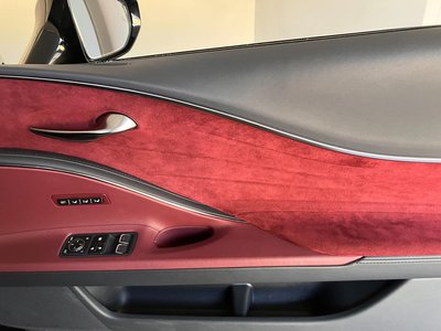 صورة مصغرة 17 لـ 2017 Lexus LC