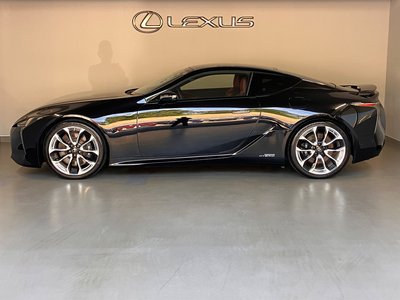 صورة 7 لـ 2017 Lexus LC