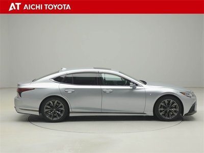 2021 Lexus LS photo 7