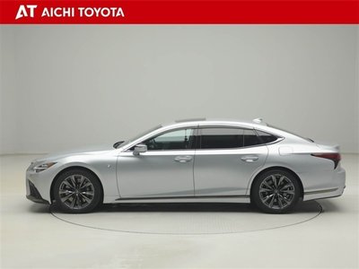 2021 Lexus LS photo 3