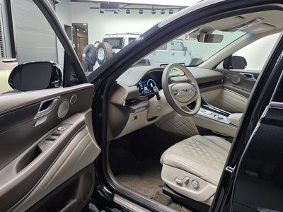 GENESIS GV80 - 10