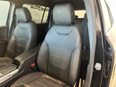2026 Mercedes-BENZ GLB AMG — миниатюра 25
