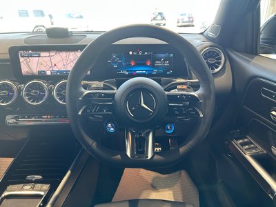 2026 Mercedes-BENZ GLB AMG — миниатюра 29