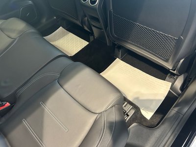 2026 Mercedes-BENZ GLB AMG — миниатюра 53