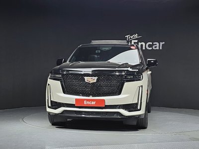 CADILLAC ESCALADE 5TH GENERATION - 2