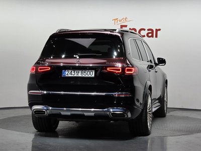 MERCEDES-BENZ GLS - 4