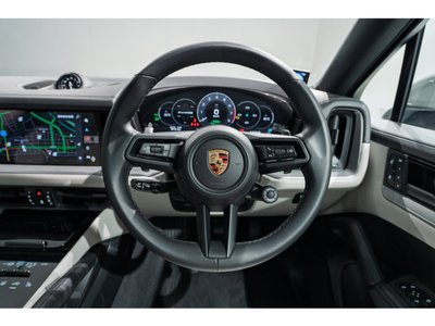 PORSCHE CAYENNE - 5