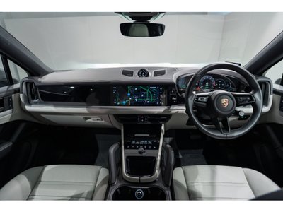 PORSCHE CAYENNE - 7