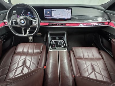 صورة 5 لـ 2023 BMW 7 SERIES
