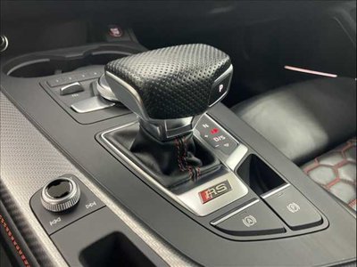 صورة 10 لـ 2018 AUDI RS5