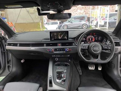 صورة 2 لـ 2018 AUDI RS5