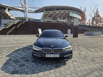 BMW 5 SERIES - 2