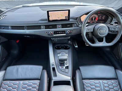 صورة 5 لـ 2018 AUDI RS5
