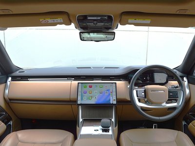 صورة 10 لـ 2025 LAND Rover RANGE ROVER