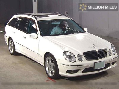 MERCEDES-BENZ E-CLASS - 1