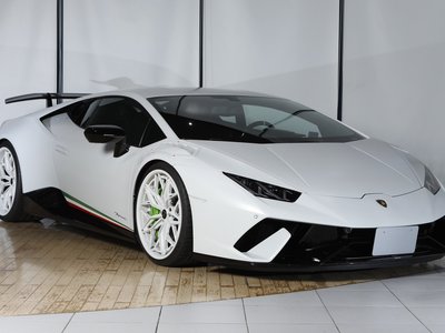 LAMBORGHINI HURACAN - 2