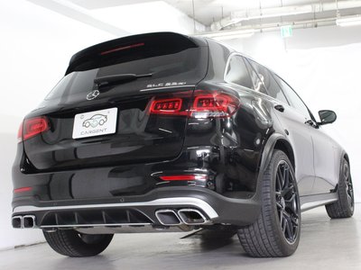 MERCEDES-BENZ GLC AMG - 10
