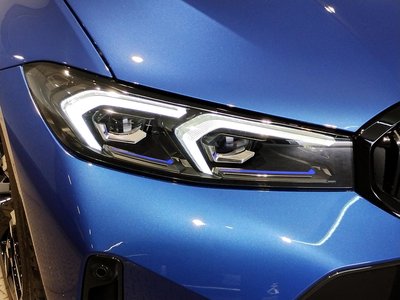 2025 BMW 3 SERIES thumbnail 31