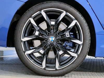 2025 BMW 3 SERIES thumbnail 37