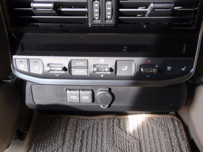 2023 Toyota LAND CRUISER 300 thumbnail 56