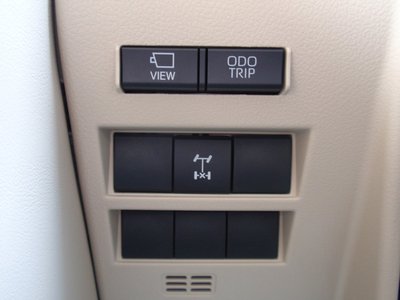 2023 Toyota LAND CRUISER 300 thumbnail 60