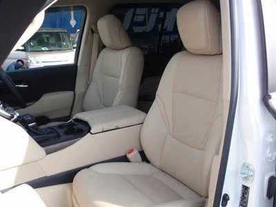2023 Toyota LAND CRUISER 300 thumbnail 20