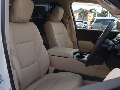 2023 Toyota LAND CRUISER 300 thumbnail 12
