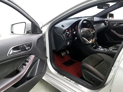 MERCEDES-BENZ A-CLASS - 10