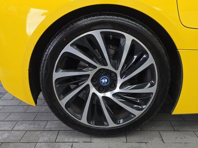 صورة 6 لـ 2015 BMW I8